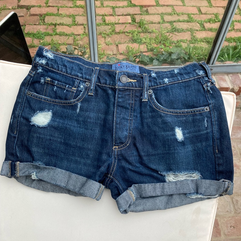 Lucky Brand boyfriend style Jean shorts
